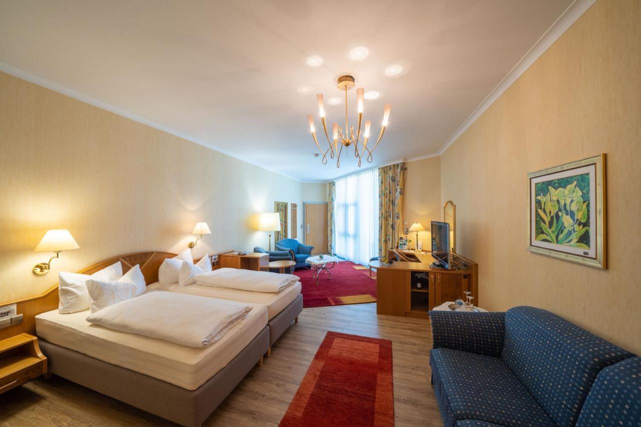 Stadthotel Pfeffermuehle Gengenbach Bagian luar foto